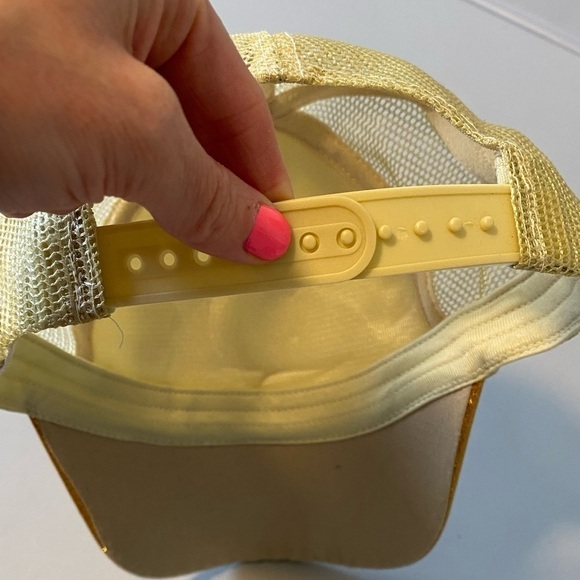 😍2/$20 Rokahaas O/S Bling Graphic Trucker Hat - Picture 4 of 8